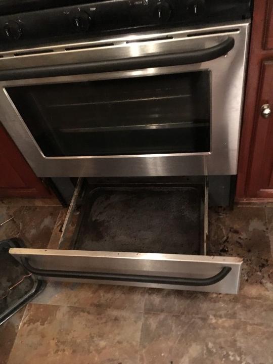 Oven Cleaning Deep Cleaning